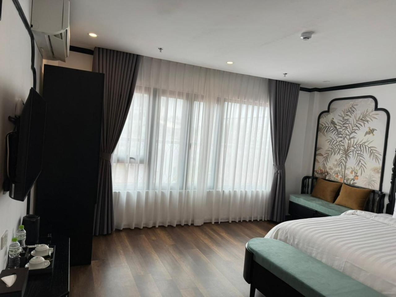 Aquarius Premium Hotel Hanoi Luaran gambar