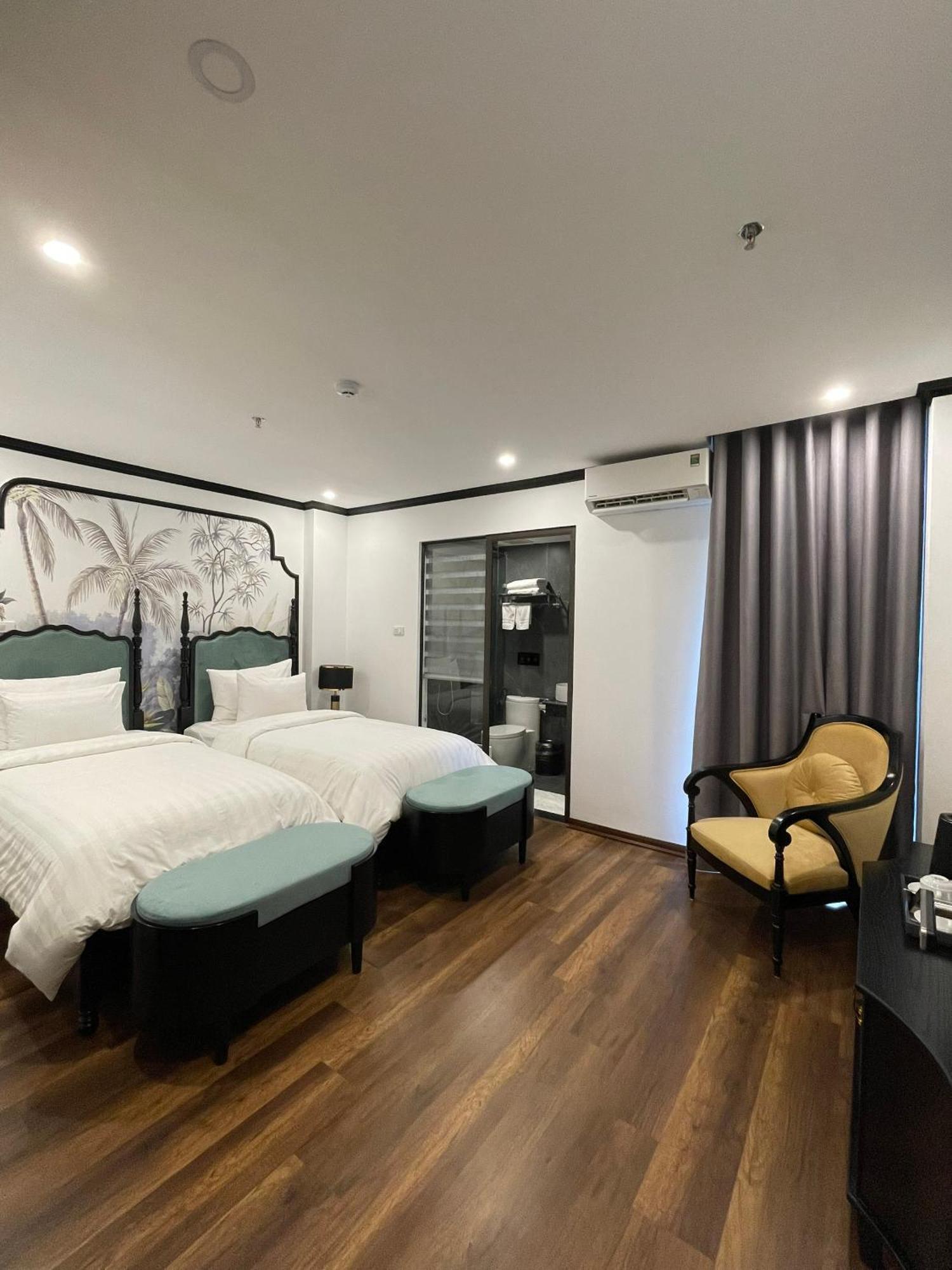 Aquarius Premium Hotel Hanoi Luaran gambar