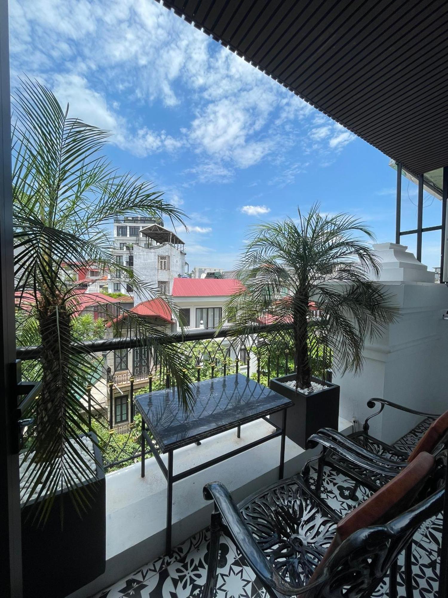 Aquarius Premium Hotel Hanoi Luaran gambar